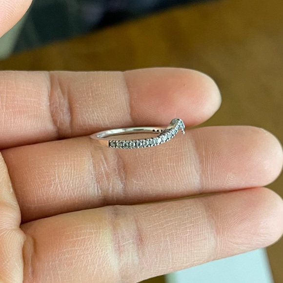 Pandora Gemstone Rhinestone Ring W/ Multiple CZ Stones US 7 EUC - Picture 3 of 8